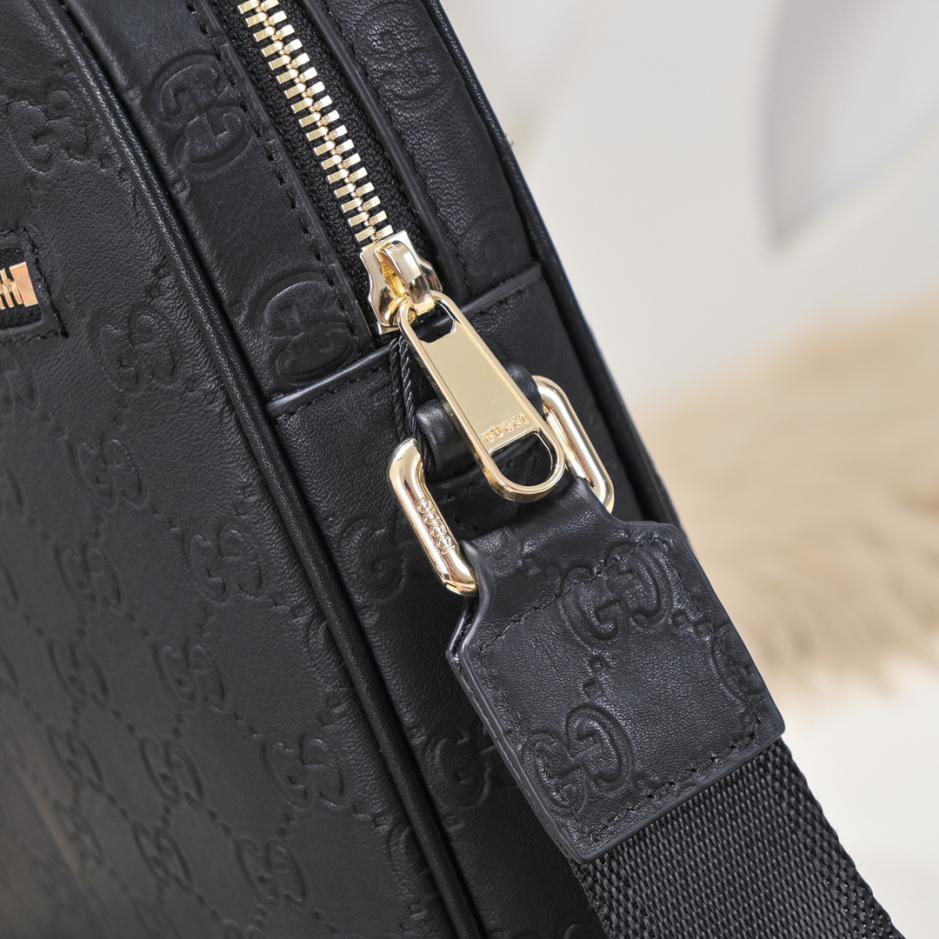L’ultima borsa a tracolla da uomo di Gucci