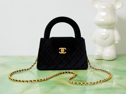 Borsa Chanel Kelly con manico in velluto