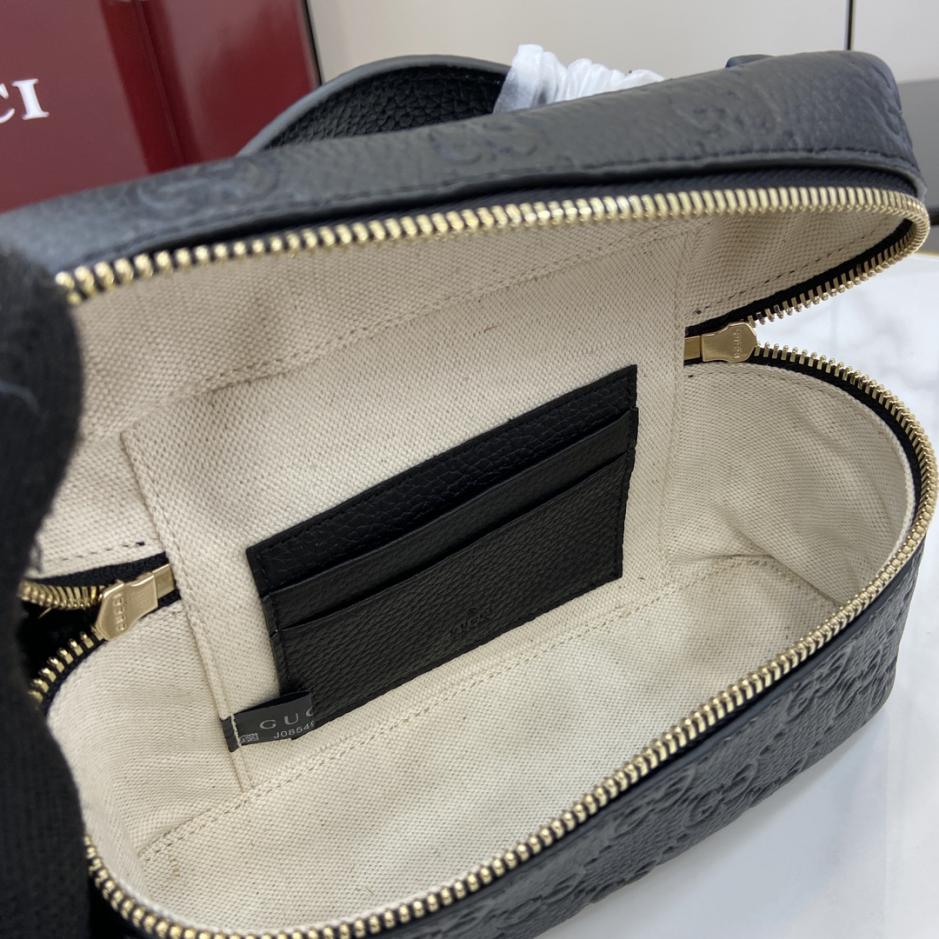 Con set completo di confezione originale in scatola verde] Borsa super mini serie Gucci GG Emblem